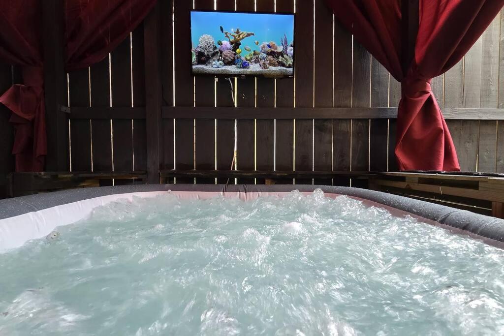 Modern Galleria Gem Private Jacuzzi 3 Br ฮูสตัน ภายนอก รูปภาพ