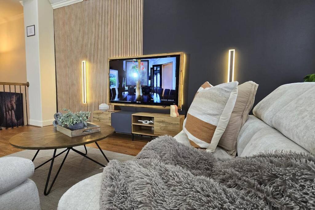 Modern Galleria Gem Private Jacuzzi 3 Br ฮูสตัน ภายนอก รูปภาพ